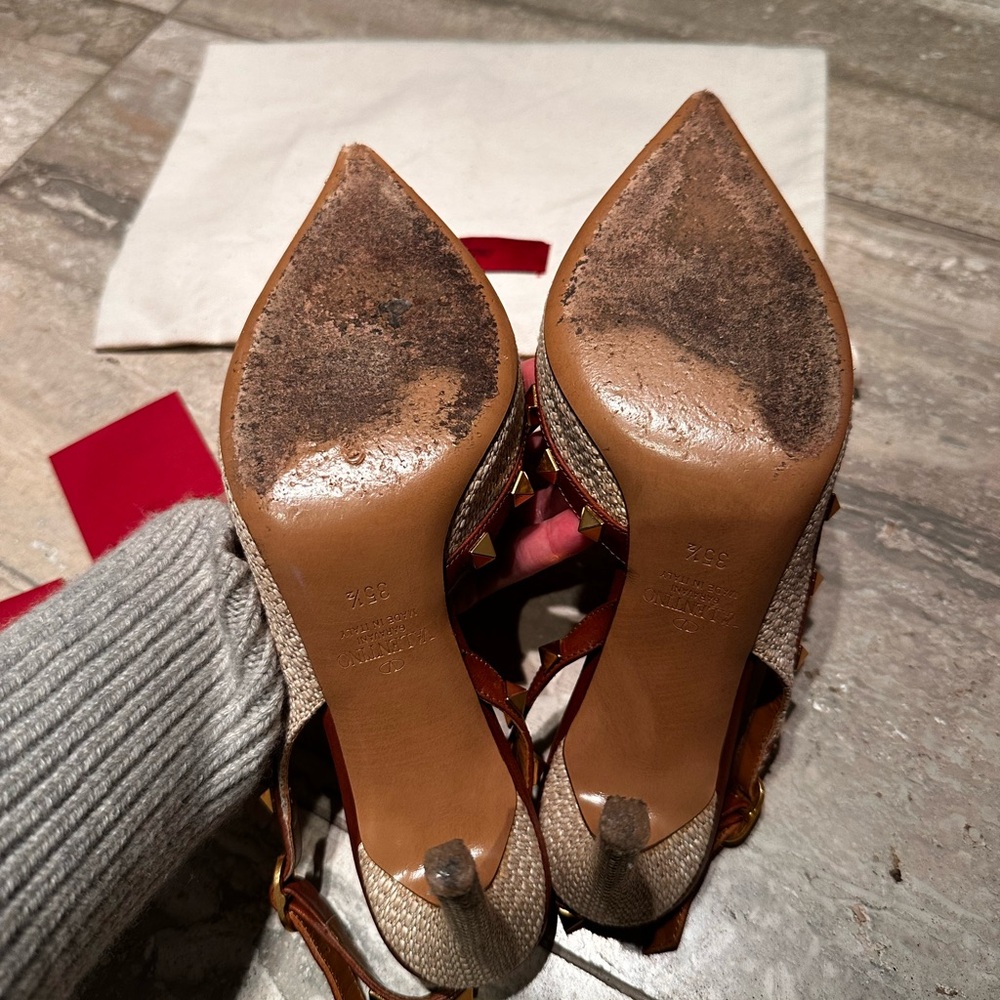 Valentino Garavani Cream and Brown Slingback Heels - Picture 6 of 6